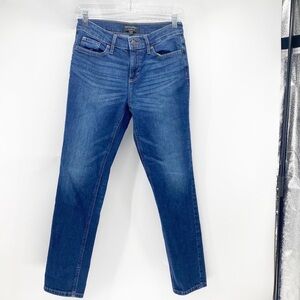 Banana Republic girlfriend mid rise ankle jean